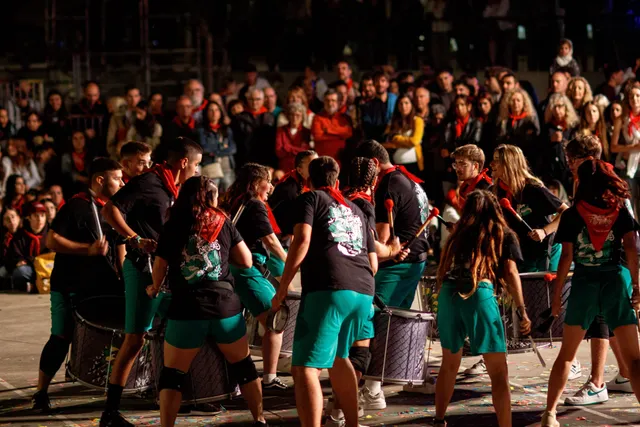 Drakaris · Tabalada de la Festa de Tardor · 2024. Foto: Guillem Mendoza